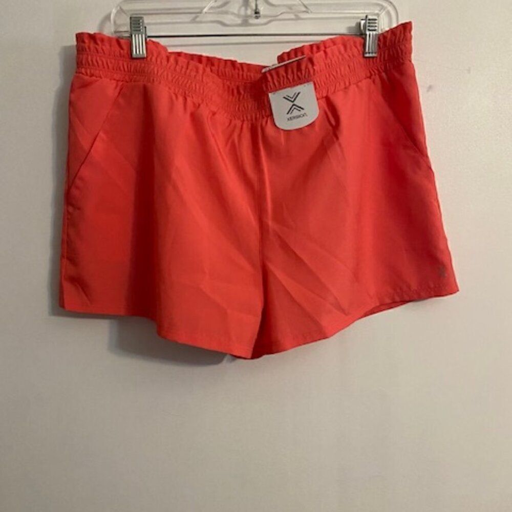 Xersion Dubarry Coral Athletic shorts, size 2X